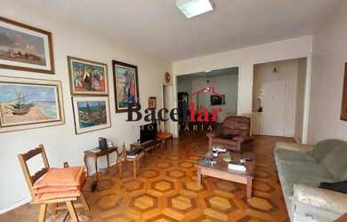 Imagem: O apartamento possui 3 Dormitórios, 3 Banheiros, 1 Vaga na