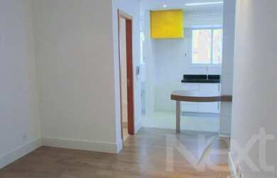 Imagem: O apartamento possui 1 Dormitório, 1 Banheiro, 1 Vaga na garagem