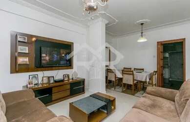 Imagem: O apartamento possui 2 Dormitórios, 2 Banheiros e 76m² de