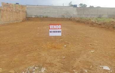 Imagem: O terreno possui 405m² de Área e está localizado em Jardim