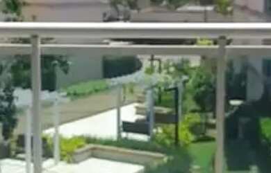 Imagem: O depósito possui 2 Vagas na garagem, 155m² de Área e está