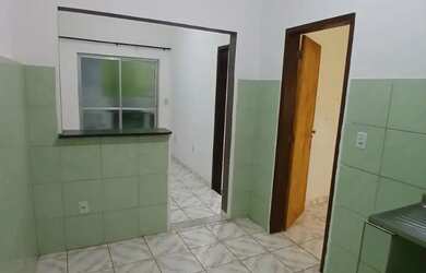 Imagem 2: Aluga-se casa 2/4. Imóvel novo, 40m² de Área, 1 Vaga na garageme2 Dormitórios