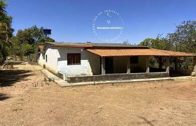 Imagem: A fazenda possui 35000m² de Área e está localizado em Abadiânia