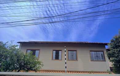 Imagem: O apartamento possui 2 Dormitórios, 1 Banheiro, 50m² de Área