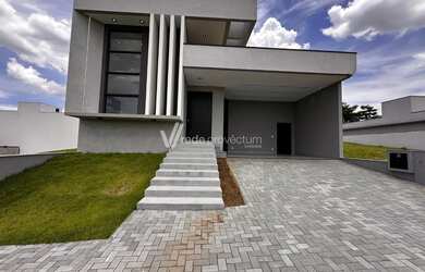 Imagem: A casa em condomínio possui 3 Dormitórios, 5 Banheiros, 4