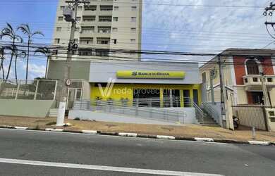 Imagem: A casa possui 3 Dormitórios, 4 Banheiros, 602m² de Área e