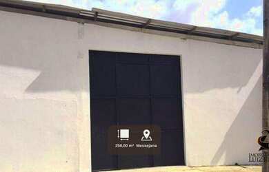 Imagem: O depósito possui 250m² de Área e está localizado em Paupina