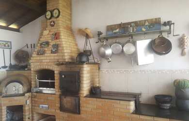 Imagem 4: Casa de condomínio. Piscina, Churrasqueira, VarandaeLareira