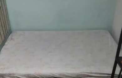 Imagem: A kitnet possui 1 Dormitório, 1 Banheiro, 1 Vaga na garagem