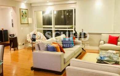 Imagem: O apartamento possui 4 Dormitórios, 4 Banheiros, 2 Vagas na