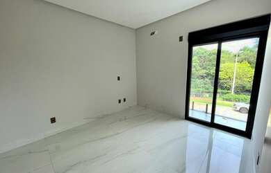 Imagem 8: Excelente sobrado frente mata - condomínio Portal do sol green