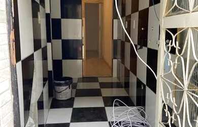 Imagem: A casa possui 1 Dormitório, 1 Banheiro, 30m² de Área e está