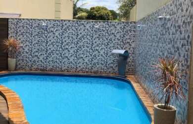 Imagem: A casa em condomínio possui 3 Dormitórios, 5 Banheiros, 4