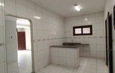 Imagem 11: Casa em Condominio com 220m² por R$ 1500,00 370,00 de condomínio. Messejana/...