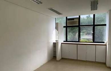 Imagem 8: Sala Comercial. Imóvel novo, 244m² de Áreae2 Vagas na garagem