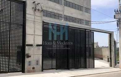 Imagem 2: Galpão para Locação em Itaquaquecetuba, Parque São Pedro, 12 banheiros