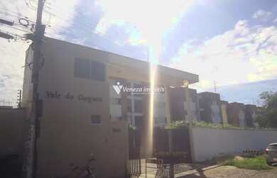 Imagem: O apartamento possui 3 Dormitórios, 1 Banheiro, 1 Vaga na garagem