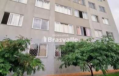 Imagem: O apartamento possui 3 Dormitórios, 1 Banheiro, 1 Vaga na garagem