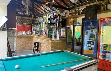 Imagem: O depósito possui 3 Vagas na garagem, 350m² de Área e está