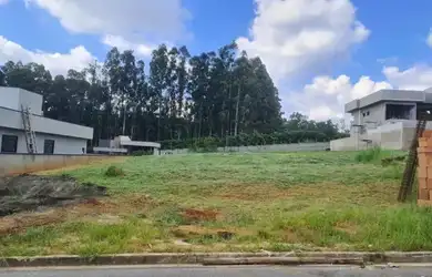 Imagem: O terreno possui 508m² de Área e está localizado em Santa