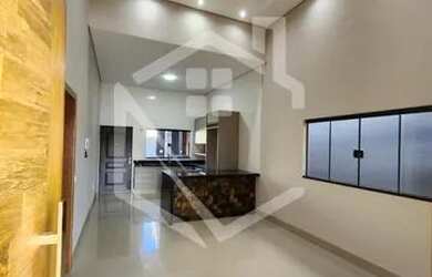 Imagem: A casa possui 3 Dormitórios, 2 Banheiros, 117m² de Área e