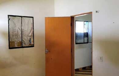 Imagem 5: Alguém mauazinho 600,00. 1 Banheiroe1 Dormitório