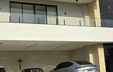 Imagem 2: Ponta Negra 1, Mansão 980m2, 4 suites, Elevador, Lazer Privativo. Subsolo. MOBILIADA