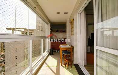 Imagem: O apartamento possui 1 Dormitório, 1 Banheiro, 1 Vaga na garagem