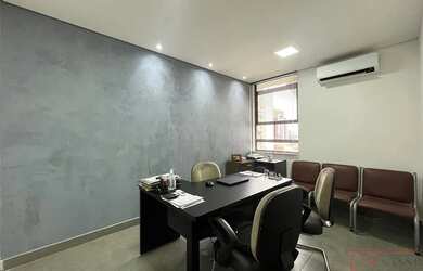 Imagem 4: Sala Comercial em CENTRO. Ar-condicionadoe18m² de Área