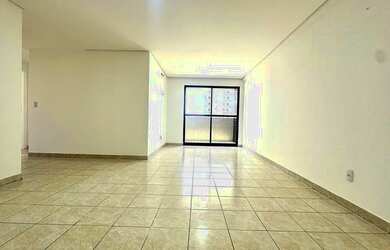 Imagem: O apartamento possui 3 Dormitórios, 3 Banheiros, 2 Vagas na