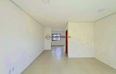 Imagem 10: Casa em Porto Alegre, no bairro Hípica, com 3 dormitório s , e 3 banheiros,...