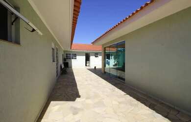 Imagem: O terreno possui 432m² de Área e está localizado em Pedro