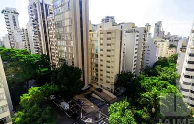 Imagem 8: Apartamento de 240 m² com luz natural, planta generosa e privacidade...