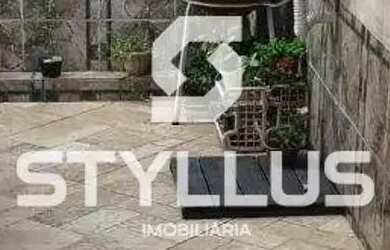 Imagem: A casa em condomínio possui 2 Dormitórios, 2 Banheiros, 1