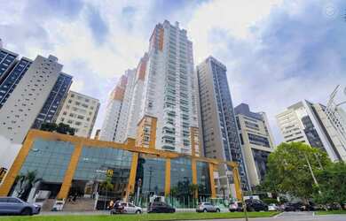 Imagem: O apartamento possui 2 Dormitórios, 3 Banheiros, 2 Vagas na