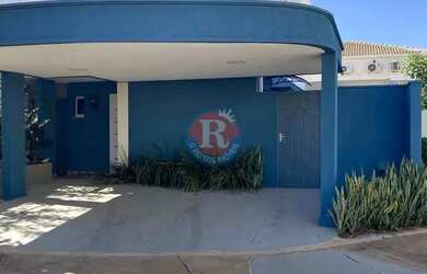 Imagem: A casa em condomínio possui 3 Dormitórios, 3 Banheiros, 4