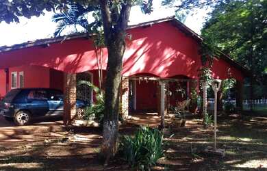 Imagem: A fazenda possui 5.000m² de Área e está localizado em Recreio