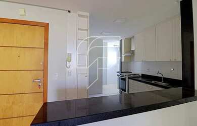 Imagem 8: Imóvel para venda possui 98 metros quadrados com 3 quartos em Centro...