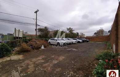 Imagem: O depósito possui 338m² de Área e está localizado em Jardim