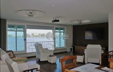 Imagem 4: Casa com 4 quartos na Estrada Fróes, vista CINEMATOGRÁFICA