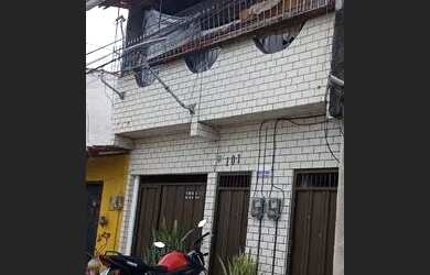 Imagem 1: 3 casas por 280 mil, Informações na descrição