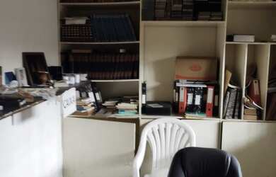 Imagem 9: Casa no kissia-D Pedro. 456m² de Área, 2 Vagas na garageme4 Dormitórios