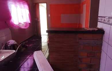 Imagem 6: Casa com 3 quartos, lavanderia coberta, Garagem 2 carros, edicula. Portao...