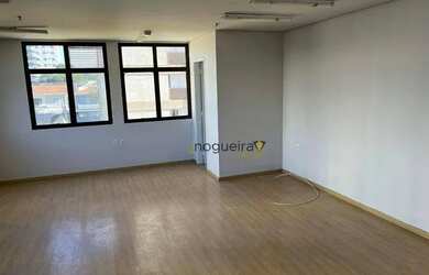 Imagem: O depósito possui 1 Vaga na garagem e 40m² de Área e está