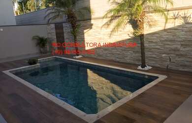 Imagem: A casa em condomínio possui 3 Dormitórios, 4 Banheiros, 4