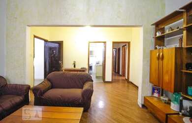 Imagem: O apartamento possui 3 Dormitórios, 1 Banheiro, 120m² de Área