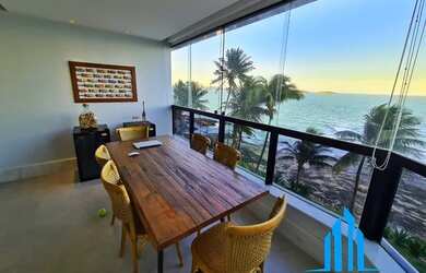 Imagem: O apartamento possui 4 Dormitórios, 3 Banheiros, 2 Vagas na