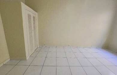 Imagem 6: Quarto e Sala na Praia de Copacabana - Av Atlântica Posto 5