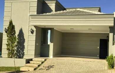 Imagem: A casa em condomínio possui 3 Dormitórios, 5 Banheiros, 2