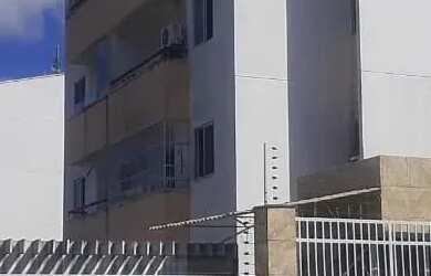 Imagem: O apartamento possui 2 Dormitórios, 2 Banheiros, 2 Vagas na